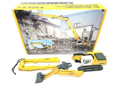 Liebherr R954BV Litronic Demolition Excavator - Conrad 1:50 Scale Model #2907 - Image 1 of 4