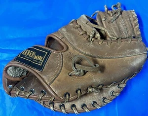 Vintage Wilson Big Scoop Bob Watson A2861 RHT First Baseman Baseball Glove Mitt - Picture 1 of 7