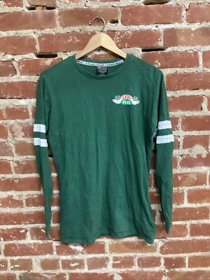 Camiseta Friends Central Perk verde manga longa tamanho XS caixa almoço - Imagem 1 de 3
