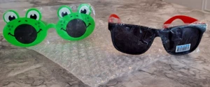 CHILDRENS (2 Pcs) of Kids' Spring/Summer Sun Glasses/Shades; Red/Green Frog; NEW - Picture 1 of 24