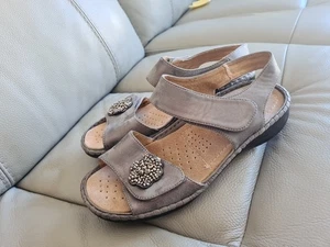 Ladies Boulevard Grey Comfort Sandals With Bling Silver Flower Detail Size 5 /38 - Picture 1 of 13