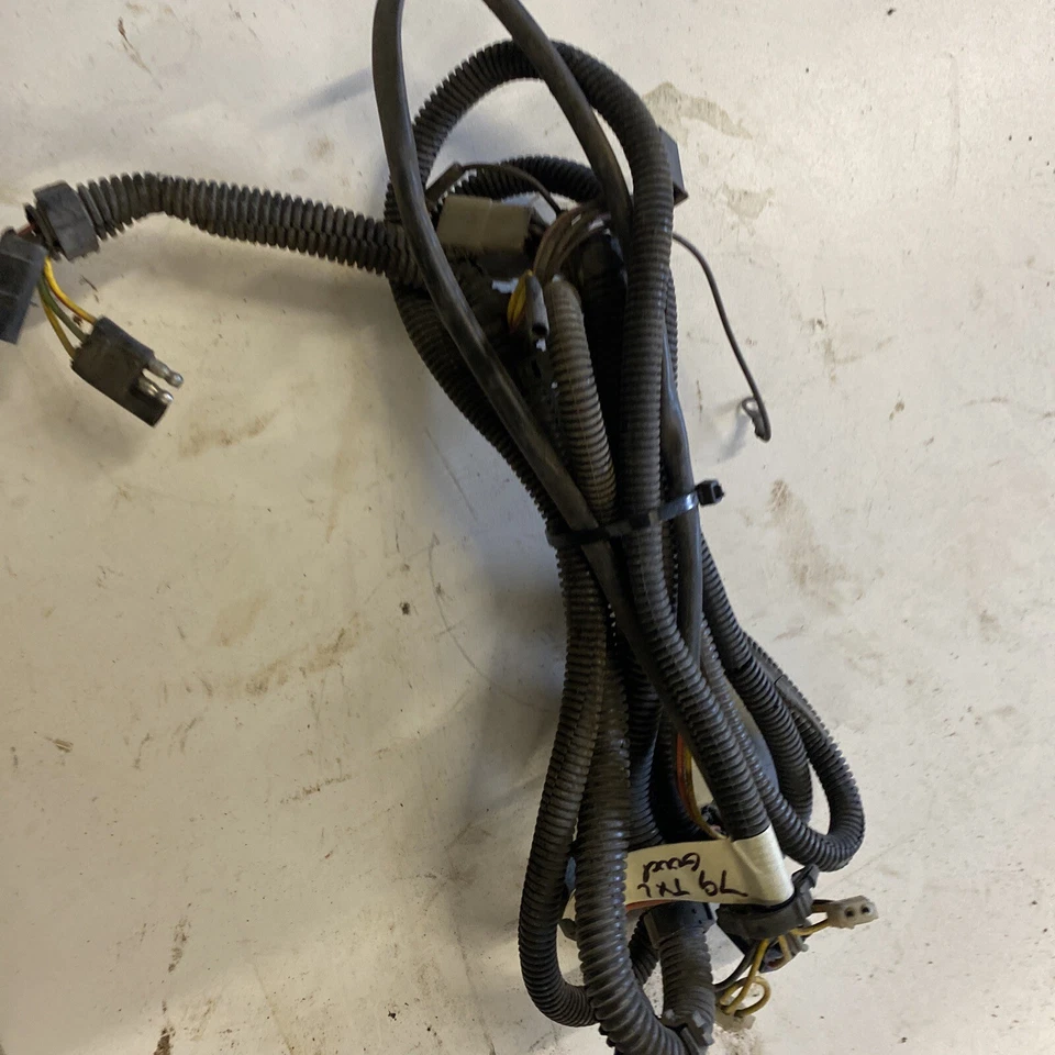 1979 Polaris Vintage Snowmobile Txl340 Txl 340.  Chicote de fios bom - Imagem 1 de 4