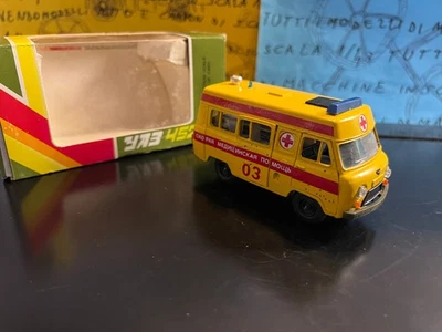 1/43 AGAT ? Uaz 452 B russian ambulance ambulancia ambulanz ambulanse MEGA RARE - Immagine 1 di 2