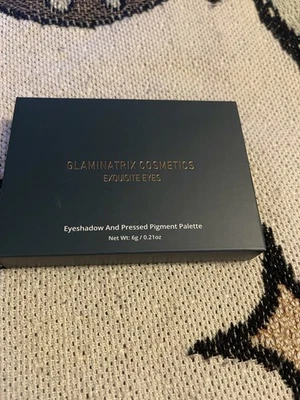 Glaminatrix Cosmetics Exquisite Eyeshadow Palette Brand New - Image 1 of 3