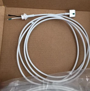APPLE CAVO CON CONNETTORE MAGSAFE 2 MACBOOK PRO RETINA e AIR (SOLO CAVO+CONN) - Picture 1 of 1
