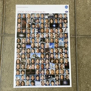 2006 - 2007 Astronauts Poster NASA, 16" x 24", Information on Back. 2 Sided - Picture 1 of 12