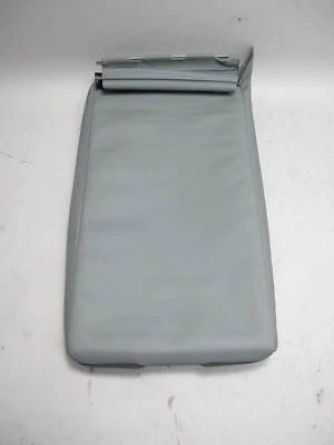 BMW E92 M3 2008-2013 asiento trasero reposabrazos cubierta tapizado cuero plateado usado OEM Foto 1 de 3