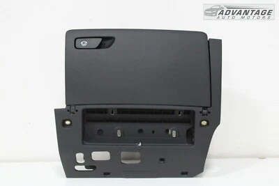 AUDI A3 8V QUATTRO 2015-2020 LADO DEL PASAJERO DERECHO TABLERO GUANTERA OEM Foto 1 de 4