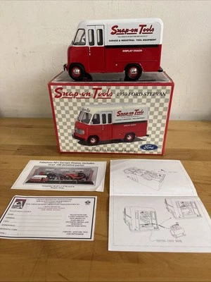 Crown Premiums Snap-On Tools 1950 Ford Stepvan Diecast Bank 1:24 - Image 1 of 4