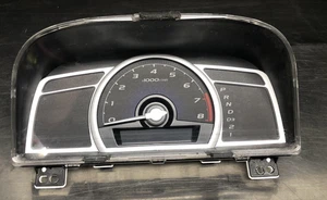 2006-2011 Honda Civic 2dr LX A/T Lower Instrument Tachometer Gauge Cluster - Picture 1 of 4