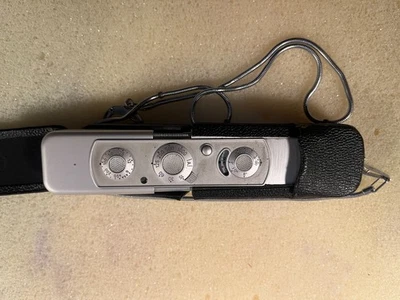 Cámara subminiatura de película espía Minox C 3,5 f=15 mm Foto 1 de 4