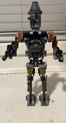 IG-12 Buildable Figure (Common Bricks) - Image 1 of 2