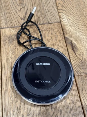 Samsung Fast Charge Wireless Charger EP-PN920 - Image 1 of 4