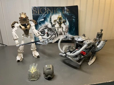 Lego - Bionicle - Takanuva #8596 #2 (w/Instruction Book) COMPLETE!! (3 Masks) - Image 1 of 4