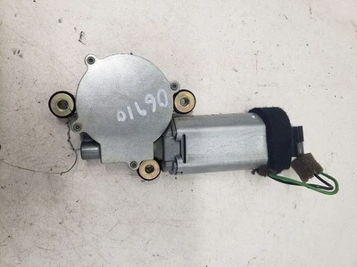 Motor de teto XC90 2005 1446452 - Imagem 1 de 4