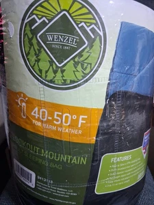 Wenzel Warm Weather Red Sleeping Bag Breathable 40 - 50 Degrees USA Soft - Picture 1 of 2