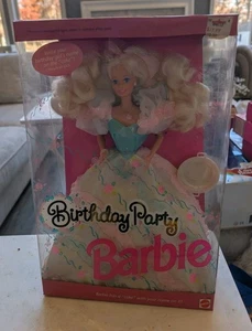 Muñeca Barbie de fiesta de cumpleaños tu nombre en pastel #3388 Mip 1992 muñeca Mattel nueva de stock - Imagen 1 de 10