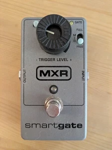 MXR M135 Smart Gate pedal - Picture 1 of 5