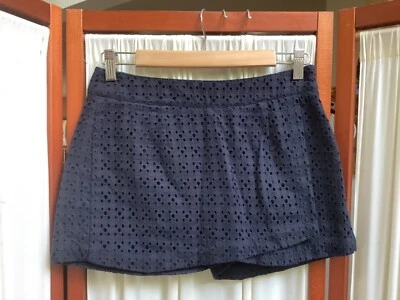 CAbi Womens Shorts Skort Cotton Navy Eyelet Overlap Front #5111 Size 0 - Image 1 of 4
