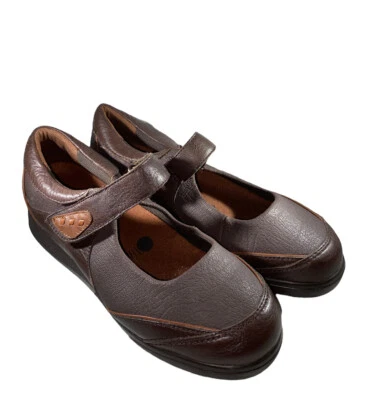 Zapatos Hush Puppies Bounce Mary Jane Marrón Mujer Talla 7W Correa de gancho Foto 1 de 4