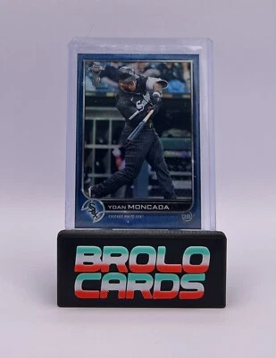 2022 Topps Chrome Ben Baller Yoan Moncada Blue #44/75 White Sox - Image 1 of 2