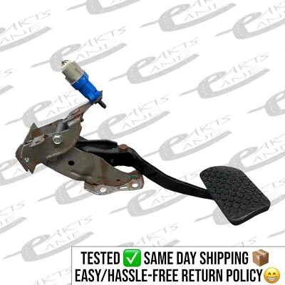 2012 FORD FUSION 2.5L Brake Clutch Pedal OEM - Image 1 of 4