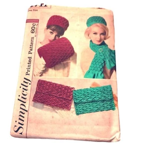 Simplicity 4711 Smocked Hat Muff Bag Scarf UNCUT Vintage 1962 - Picture 1 of 2