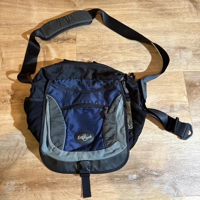 Eagle Creek Bolso Guía Bandolera Viaje Bebé Mensajero Viaje Borgoña Llevar Foto 1 de 4