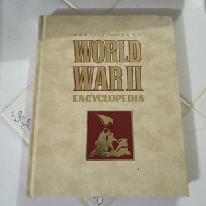 World War II Encyclopedia , Volume 1, By H.S.Stuttman, 1978 Illustrated - Picture 1 of 10