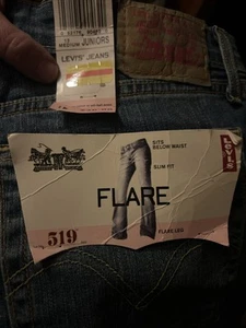 Levi's 519 Women's Jr Blue Jeans Size 13 Medium Rise Flare Leg Stretch 32”NWT - Picture 1 of 5