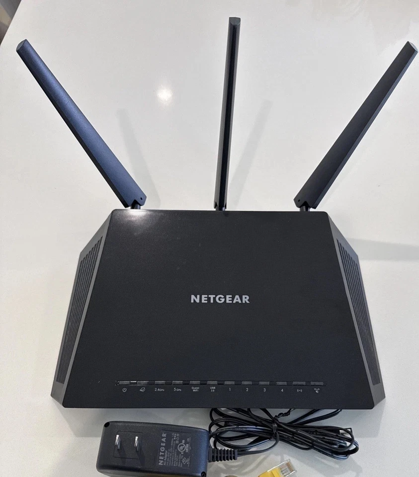NETGEAR NIGHTHAWK AC2600 WIFI ROUTER Dual Band 2.4/5 GHz + Cord Works Excellent - Image 1 of 4