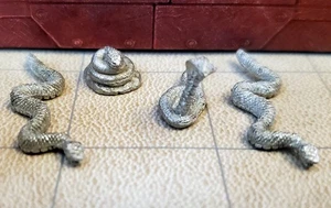 Warhammer Citadel Fiend Factory FF57 4x Giant Snakes C29 Creepy Crawlies Metal - Picture 1 of 2