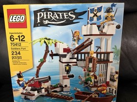 LEGO Pirates 70412 Soldiers Fort New MISB