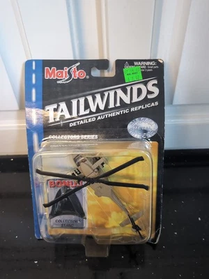 2000 MAISTO TAILWINDS SIKORSKY UH-60A DESERT HAWK U.S. ARMY HELICOPTER BLACKHAWK - Image 1 of 4