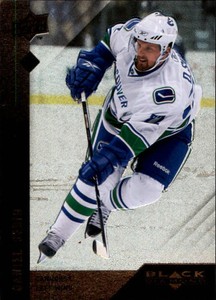2009-10 Black Diamond Canucks Hockey Card #9 Daniel Sedin