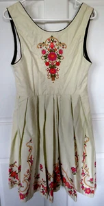 Heller Salzburger Trachten Oktoberfest Vtg Bavarian Folk Dress Pleated Floral - Picture 1 of 12