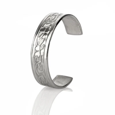 Keltischer Shamrock Armreif aus Pewter – Handgefertigt in Schottland - Bild 1 von 3
