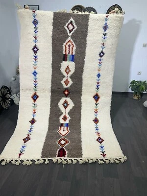 Modern Abstract Moroccan Wool Rug - gray, White &  Art Deco Design - Image 1 of 4