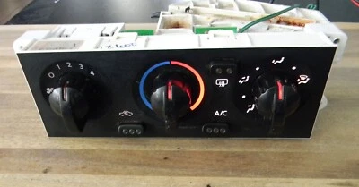 Nissan Xterra Frontier Climate Heater A/C Control 01-04  173-011-1160  B2225180 - Изображение 1 из 4