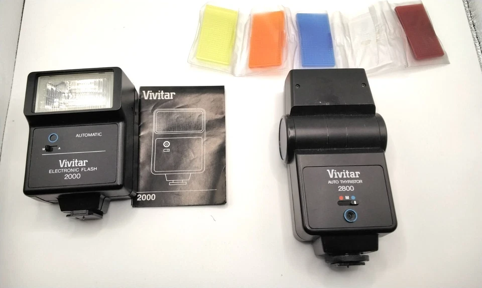 Vivitar 2800 Auto Thyristor 2800 and Vivitar 200 Electronic Flash - Image 1 of 1