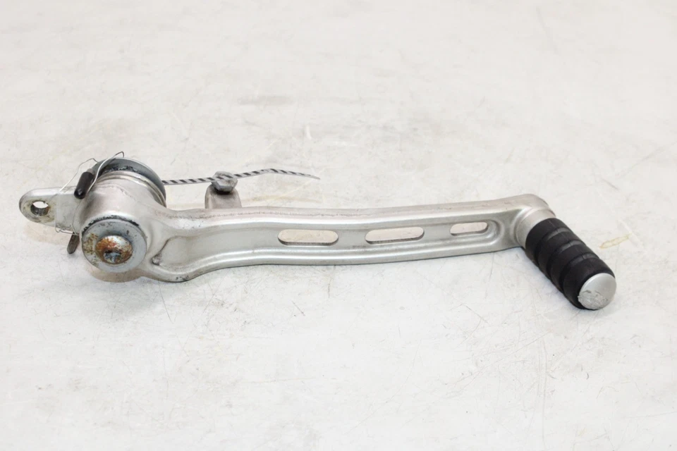 01-05 BMW F650CS K14 OEM PEDAL FRENO TRASERO DERECHO Foto 1 de 4