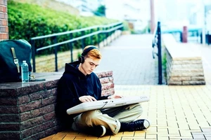 Casio CT-S200 WE Keyboard Weiß 61 Tasten 400 Klangfarben frei Haus! - Bild 1 von 7