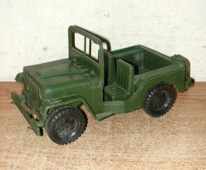 VINTAGE 1960S AMLOID 81X5 PLASTIC GREEN 11" ARMY JEEP - Picture 1 of 9