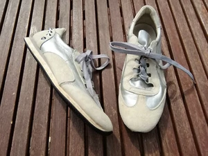 MARC Leder Turnschuhe Sneaker Schnürschuhe Schuhe silber beige Nieten 36 - Bild 1 von 4