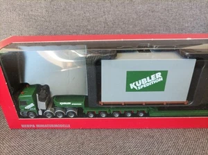 Herpa H0 1:87 in confezione originale 149822 MB Actros SLT autoarticolato a pianale ribassato "Kübler Spedition" - Foto 1 di 10