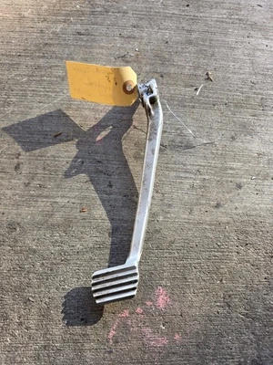 86-06 2003 KAWASAKI CONCOURS ZG1000 PEDAL DE FRENO PALANCA DE FRENO TRASERO Foto 1 de 4