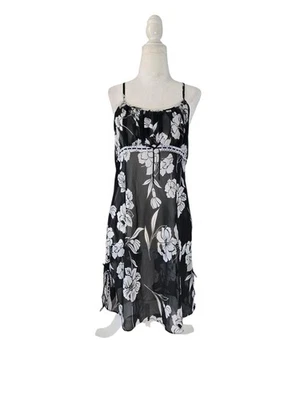 Secret Treasures Black & White Chemise Sze Med - Image 1 of 4