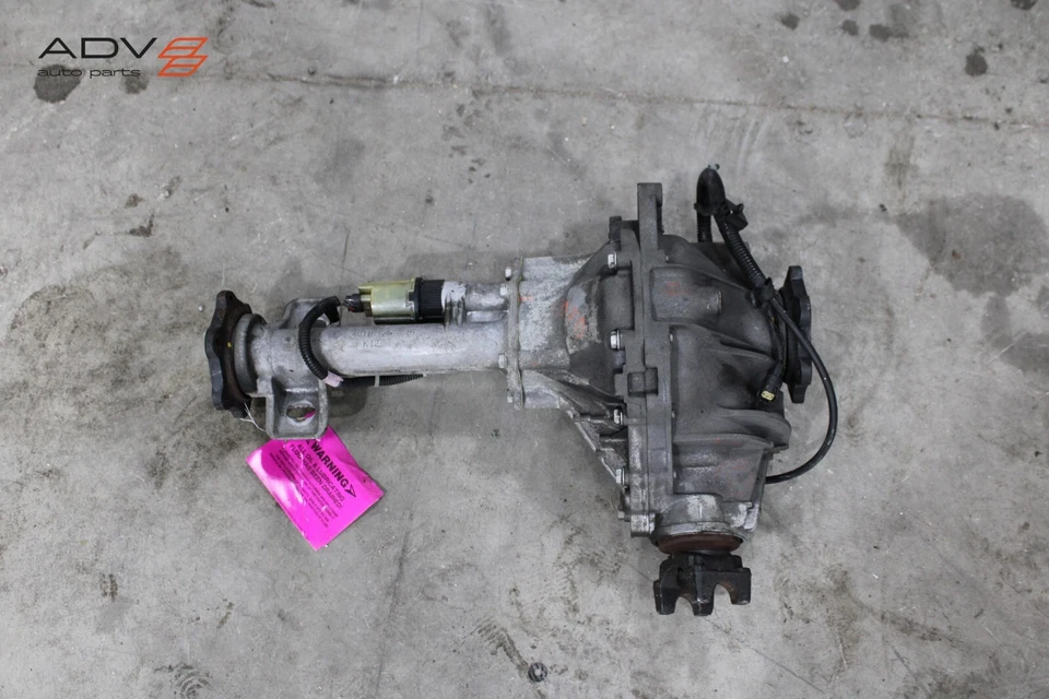 2015 - 2020 CADILLAC ESCALADE FRONT DIFFERENTIAL AXLE CARRIER OEM - Image 1 of 4