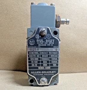 Allen-Bradley 802T-B Oiltight Limit Switch, Plunger Style - Picture 1 of 5