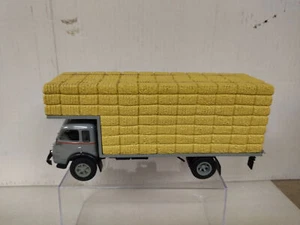 RENAULT R4153 FAINEANT FOURRAGE/PAJA CAMION/TRUCK 1:43 ALTAYA IXO - Imagen 1 de 4